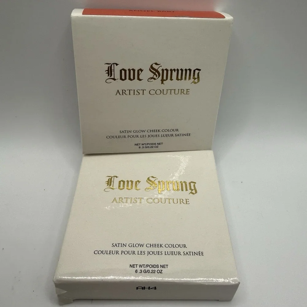 Artist Couture Love Sprung Satin Glow Cheek Colour Love Struck Blush NIB